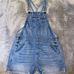 American eagle short denim overalls